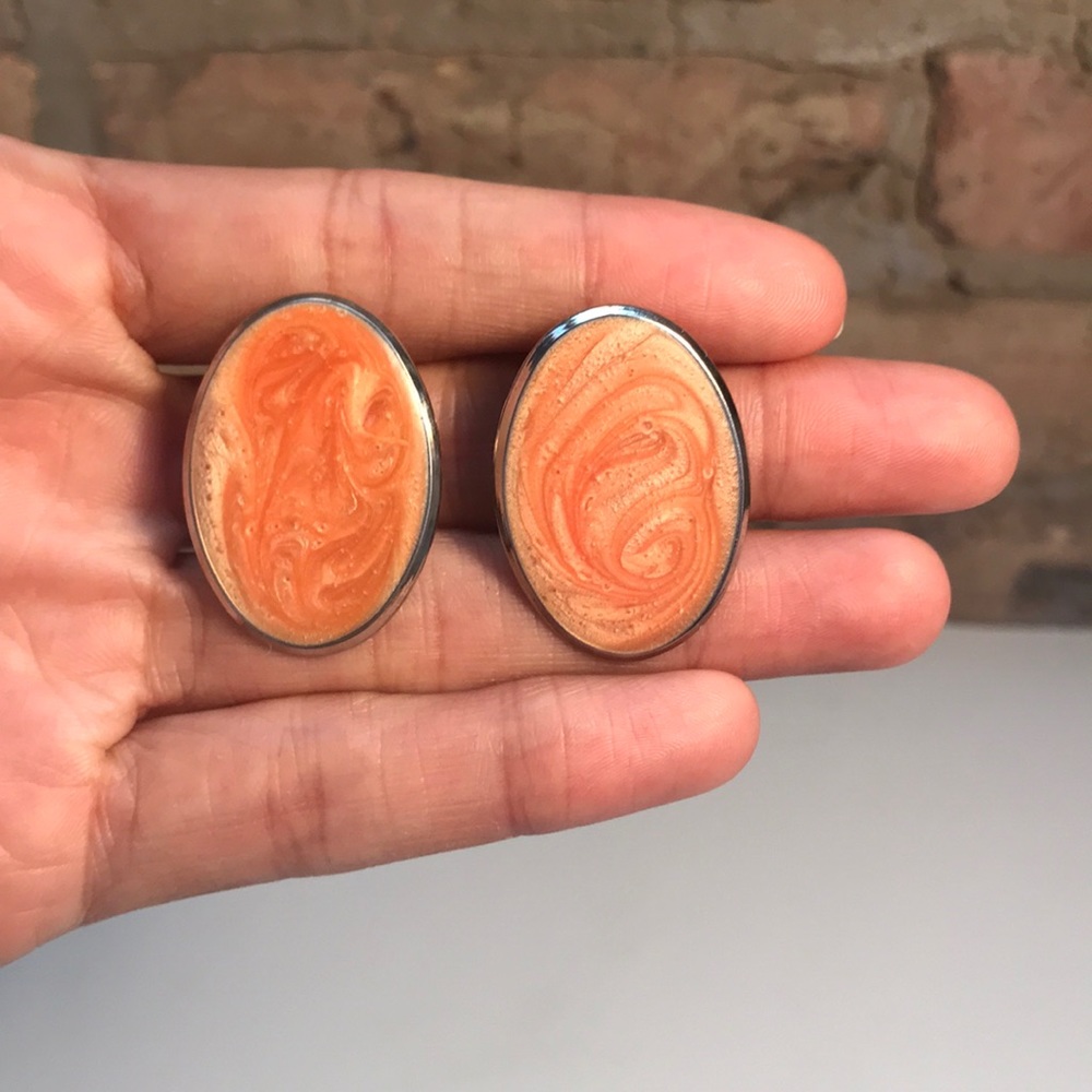 VINTAGE Peach swirl with silver earrings